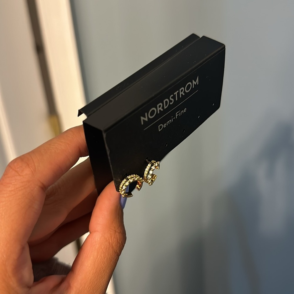 Ear cuff - Picture 2 of 2